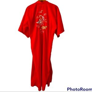 Daffodil Red Embroidered Kimono Robe Size Medium